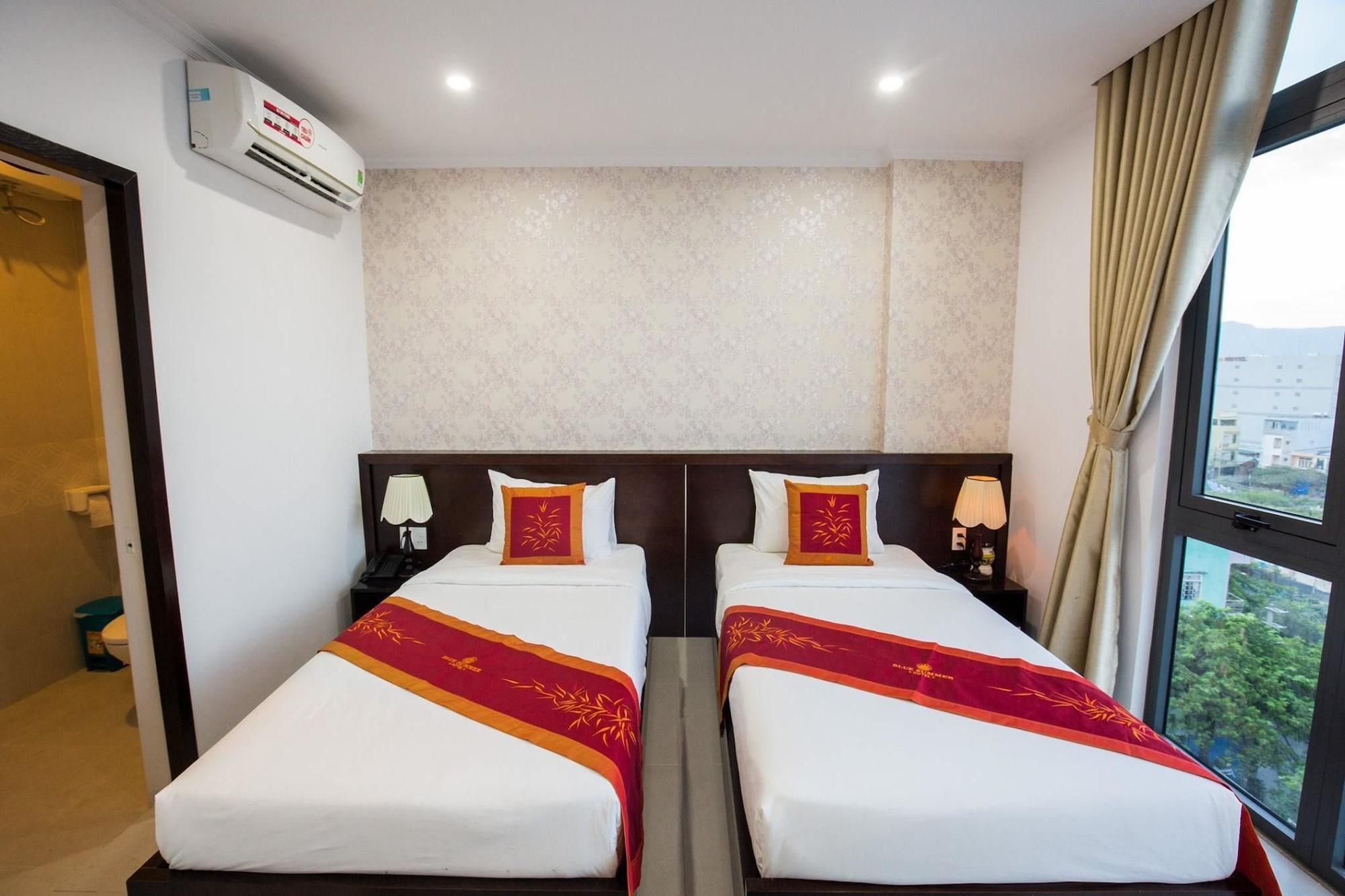 Blue Summer Hotel Da Nang